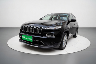 Jeep 自由光 2017款 2.0L 优越版