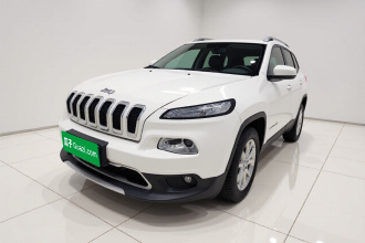 Jeep 自由光 2017款 2.0L 优越版