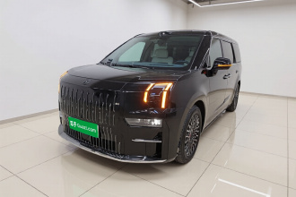 极氪009 2024款 七座过道版四驱 108kWh