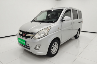 五菱汽车 五菱荣光V 2015款 1.2L标准型