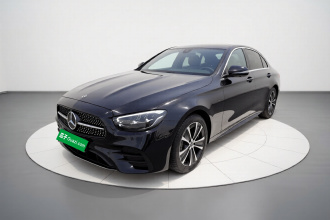 奔驰E级新能源 2022款 改款 E 350 e L 插电式混合动力运动轿车
