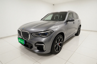 宝马X5 2022款 改款 xDrive 40Li M运动套装