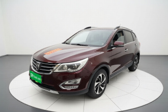 宝骏560 2015款 1.8L 手动豪华型
