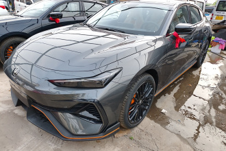 长安UNI-V 2025款 第三代 2.0T 劲擎型