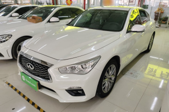 英菲尼迪Q50L 2022款 2.0T 舒适版