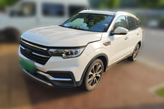 众泰T500 2018款 1.5T 自动智能互联尊贵型