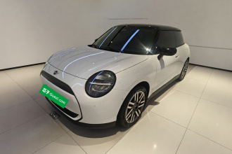 电动MINI COOPER 2024款 456km COOPER E 大玩家