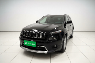 Jeep 自由光 2016款 2.4L 专业智能版