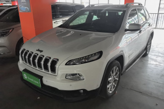 Jeep 自由光 2016款 2.4L 领先版