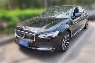 沃尔沃S90 2023款 B5 智逸豪华版