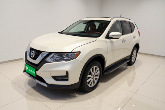 日产 奇骏 2022款 2.0L 两驱智联臻享版