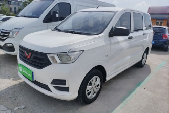 五菱汽车 五菱宏光 2021款 1.5L S基本型LAR