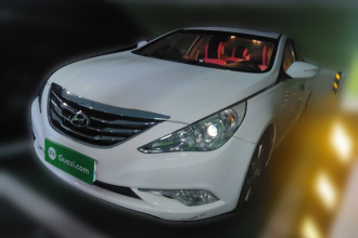 现代 索纳塔 2015款 经典 2.0L 自动豪华版