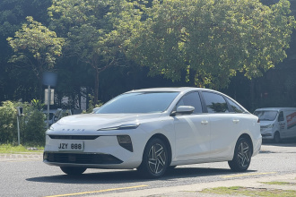 荣威D6 2025款 450km 优享版
