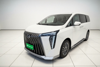 广汽传祺 传祺M8 2023款 宗师系列 双擎 旗舰版