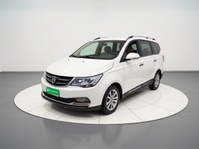 宝骏730 2016款 1.5L 手动舒适型 7座 国V