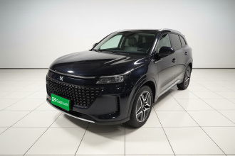 蓝电E5 2023款 1.5L DE-i 100KM臻享型 7座