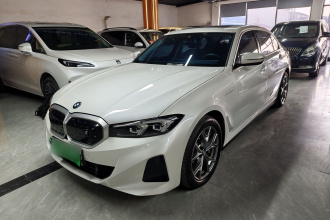 宝马i3 2024款 eDrive 35 L