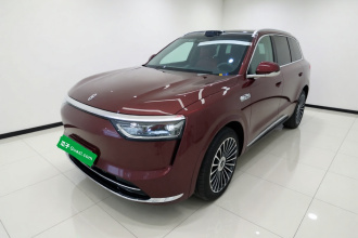 鸿蒙智行 问界M8 2025款 增程 Ultra版 53.4kWh 5座版 (192线激光雷达）