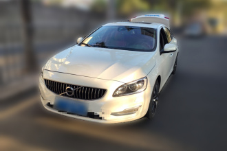 沃尔沃S60 2018款 S60L T3 智进进取版