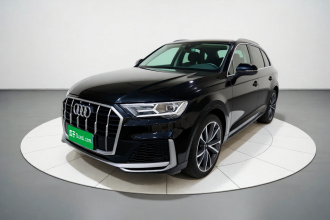 奥迪Q7 2022款 55 TFSI quattro S line运动型