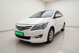 现代 瑞纳 2016款 1.4L 手动智能型GLS