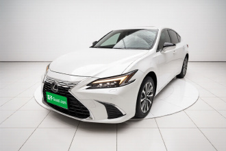 雷克萨斯ES 2025款 200 臻享版