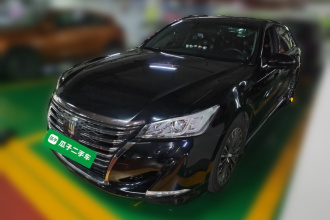 丰田 皇冠 2018款 2.0T 运动版