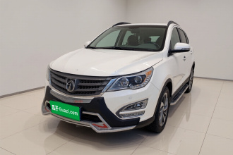 宝骏560 2015款 1.8L 手动豪华型