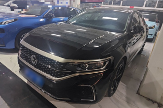 大众 帕萨特 2023款 改款 330TSI 星空豪华版