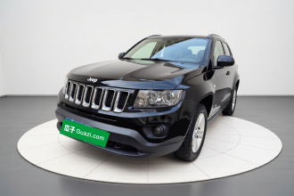 Jeep 指南者(进口) 2015款 2.0L 两驱运动版