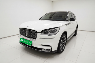 林肯 飞行家 2020款 3.0T V6 四驱行政版