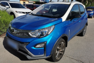 比亚迪 元 2016款 1.5L 手动尊荣型