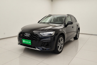 奥迪Q5L 2022款 45T 豪华动感型
