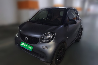 smart fortwo 2019款 0.9T 66千瓦硬顶风擎版 国VI