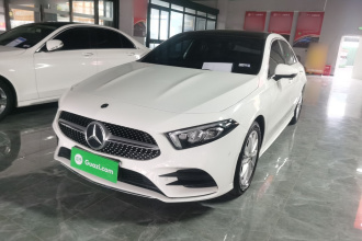 奔驰A级 2021款 A 200 L 运动轿车时尚型