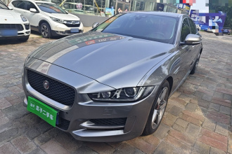 捷豹XE 2017款 2.0T 200PS R-Sport