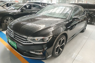 大众 迈腾 2023款 200万辆纪念版 330TSI DSG豪华型