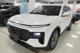 捷途X70 PLUS 2025款 1.5T 精英版 7座