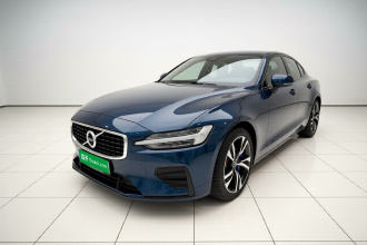 沃尔沃S60 2020款 T4 智远运动版