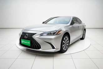 雷克萨斯ES 2022款 200 卓越版