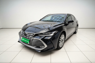 丰田 亚洲龙 2024款 双擎 2.0L 尊贵版