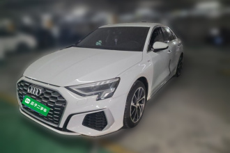 奥迪A3 2022款 A3L Limousine 35 TFSI 进取运动型