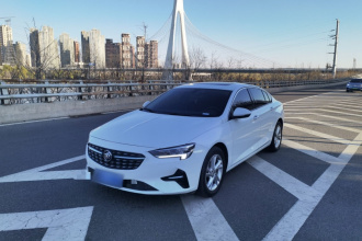 别克 君威 2022款 552T 智享型