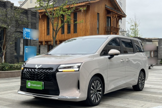五菱汽车 星光730新能源 2025款 插混 125km 豪华型
