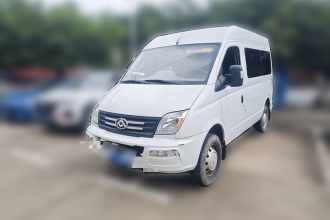 上汽大通MAXUS 新途V80 2021款 2.0T AMT经典傲运通短轴中顶5/6座