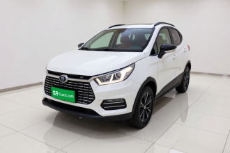 比亚迪 元新能源 2019款 EV360 智联领尚型