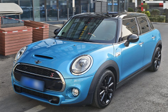 MINI 2016款 2.0T COOPER S 先锋派 五门版