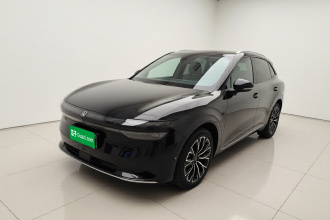 极氪7X 2025款 75kWh 后驱智驾版