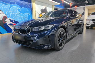 宝马i3 2024款 eDrive 40 L 曜夜套装
